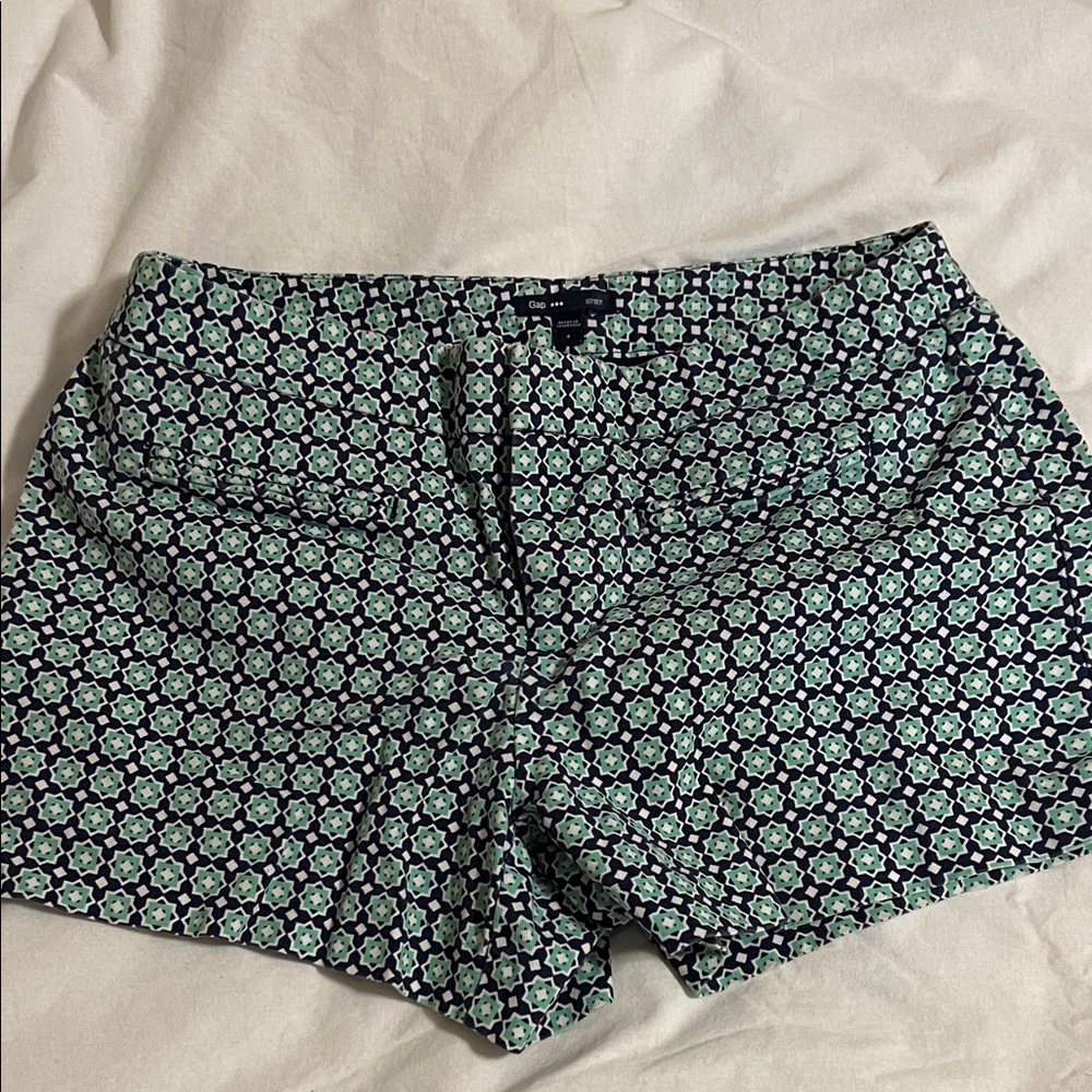 GAP High Waist Geometric Green and Navy Shorts
